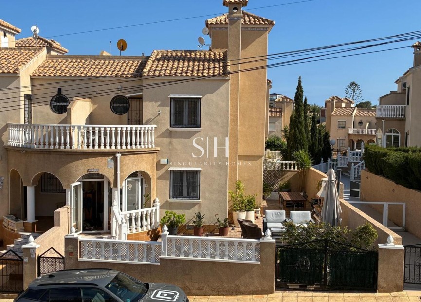 Resale - House - Orihuela Costa - Costa Blanca