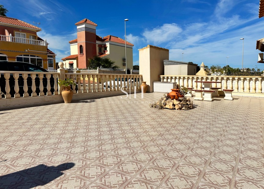 Resale - House - Orihuela Costa - Costa Blanca