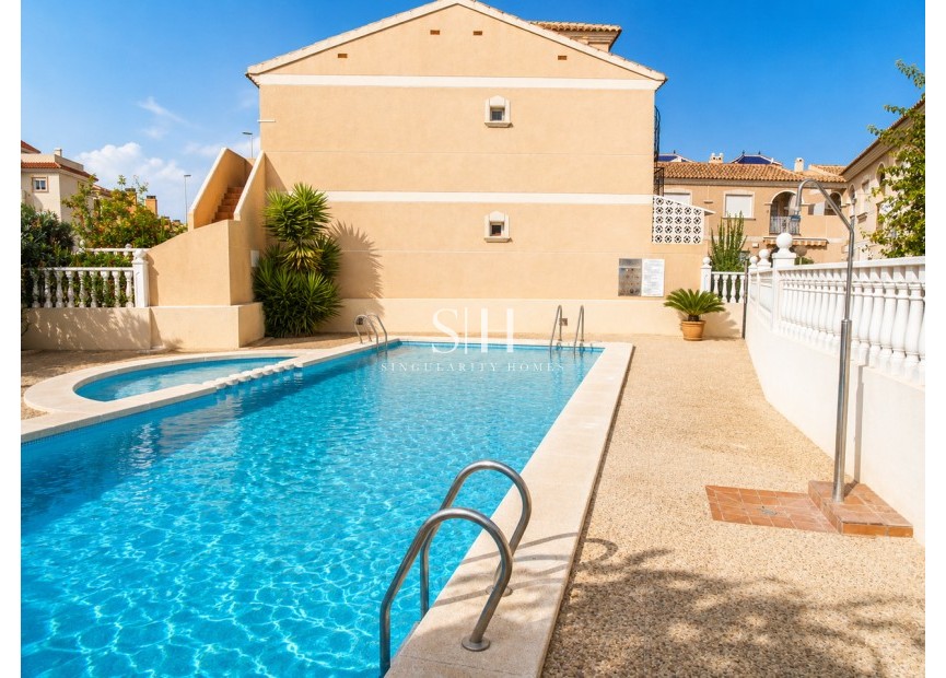 Resale - House - Orihuela Costa - Costa Blanca