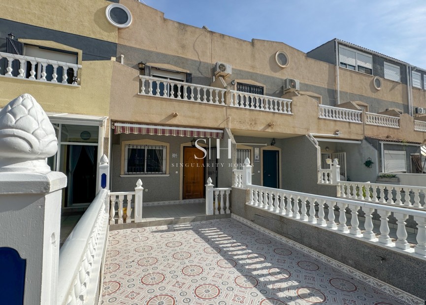 Resale - House - Orihuela Costa - Costa Blanca