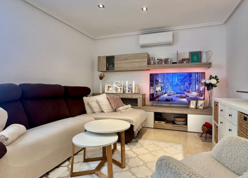 Resale - House - Orihuela Costa - La Florida