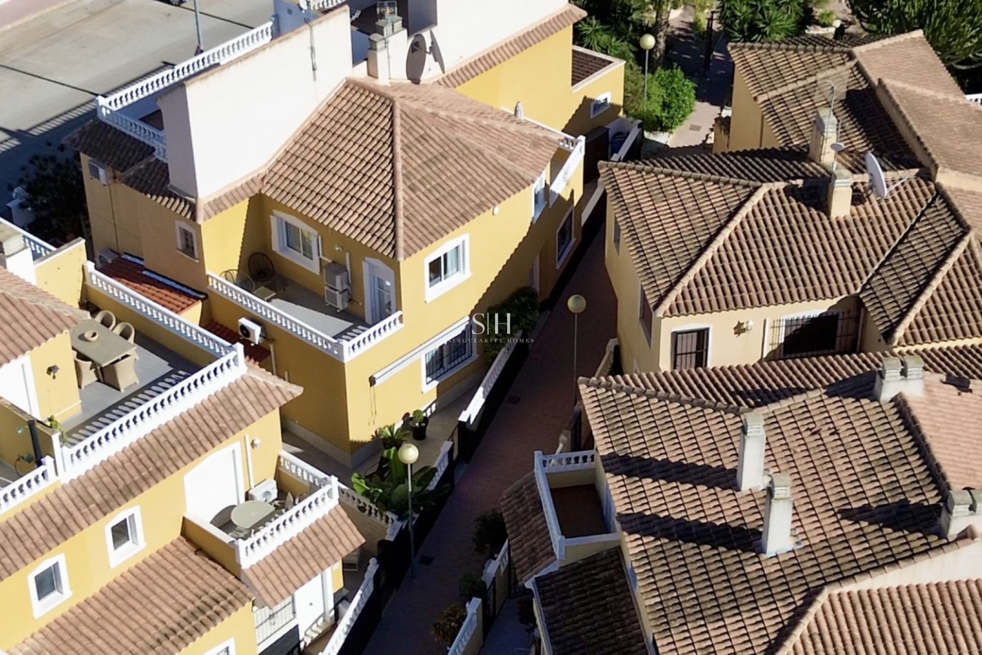 Resale - House - Orihuela Costa - La Florida