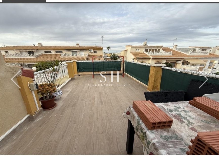 Resale - House - Orihuela Costa - La Florida