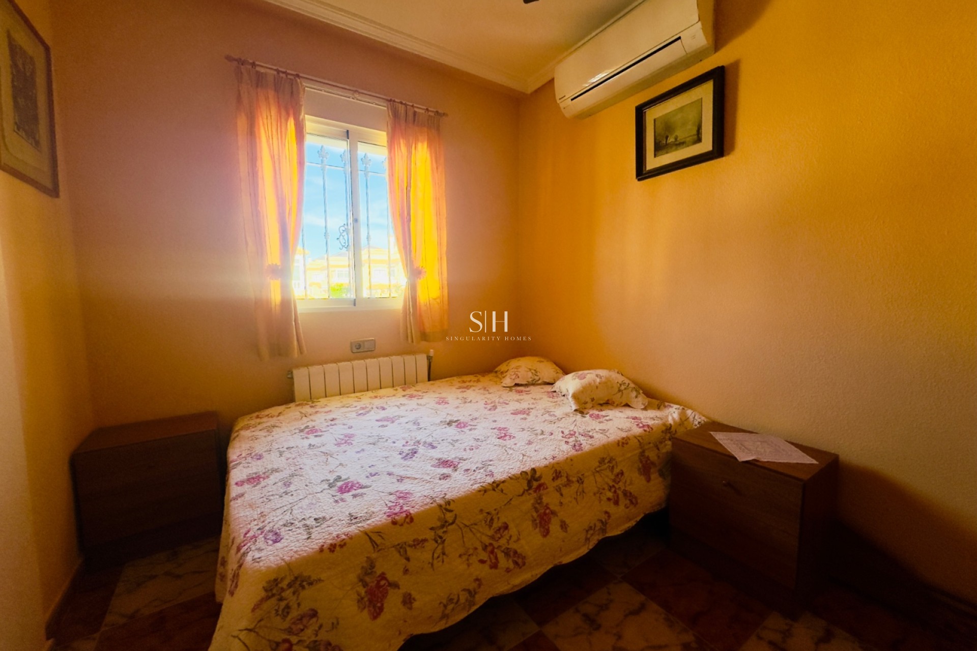 Resale - House - Orihuela Costa - La Regia