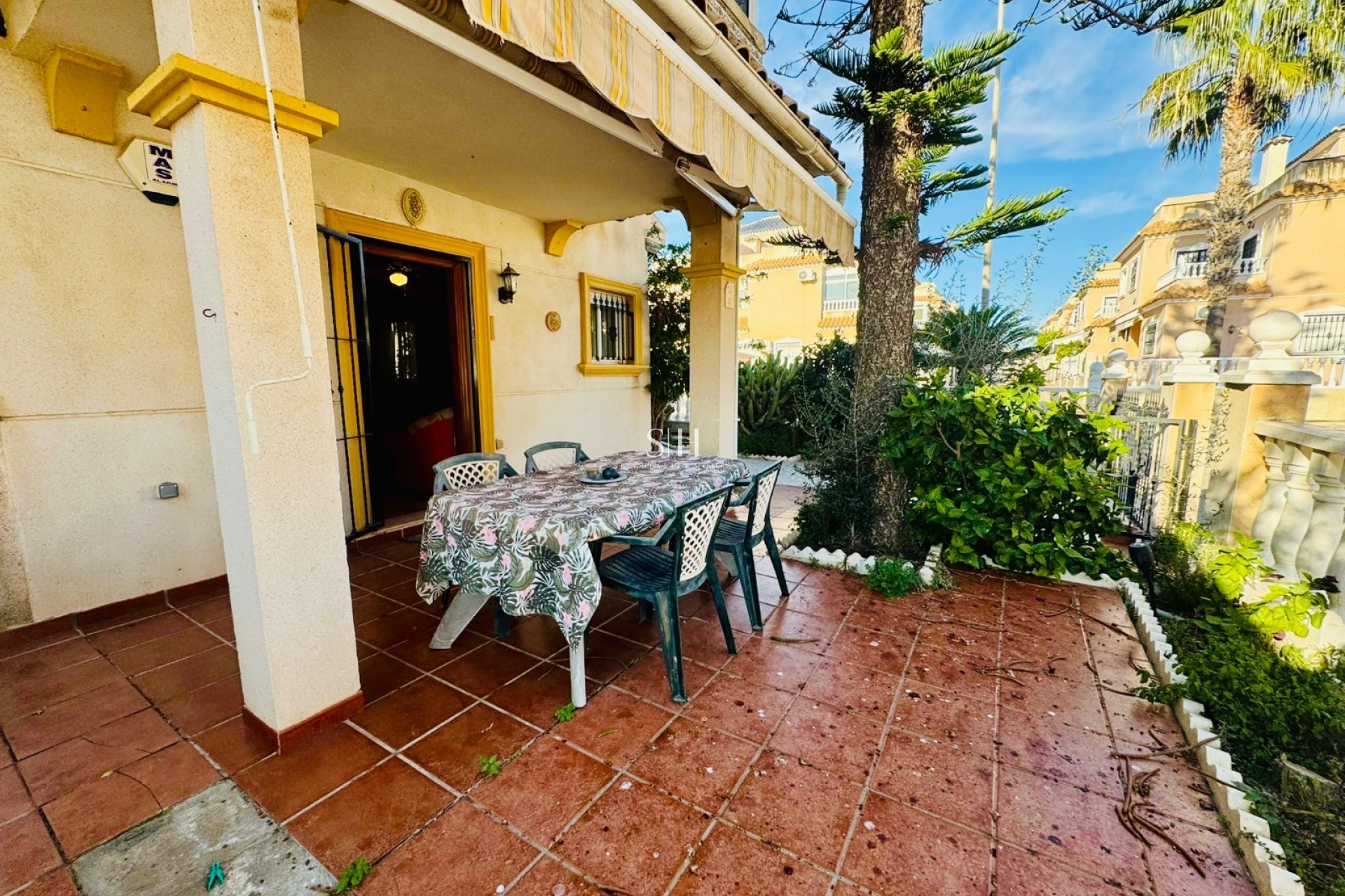 Resale - House - Orihuela Costa - La Regia