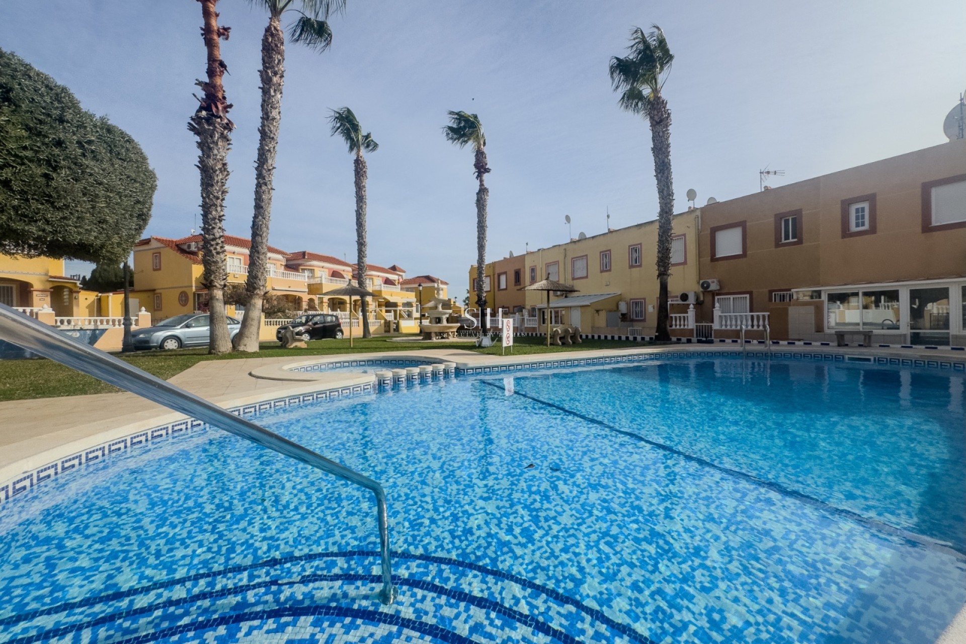 Resale - House - Orihuela Costa - La Regia