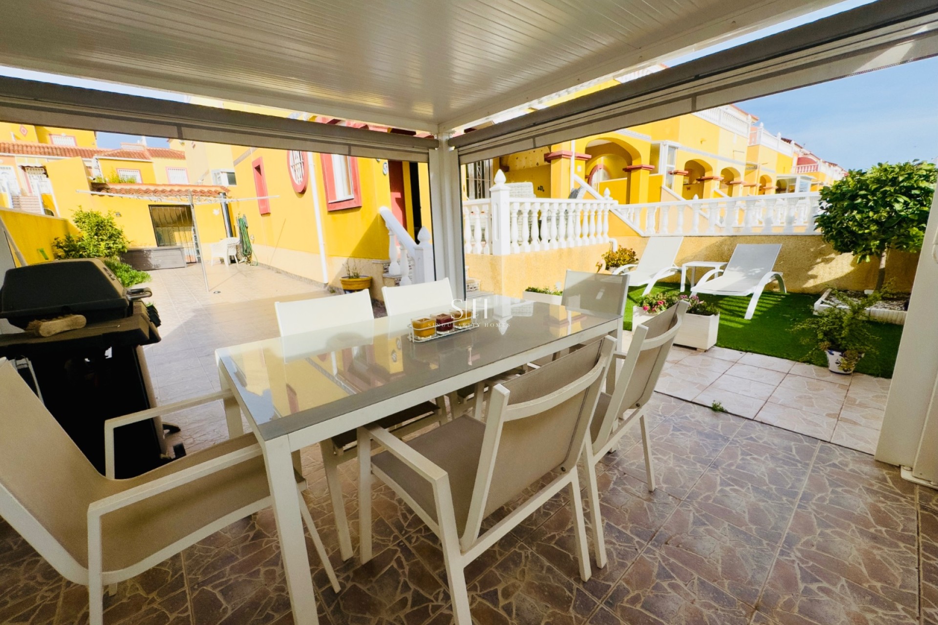Resale - House - Orihuela Costa - La Regia