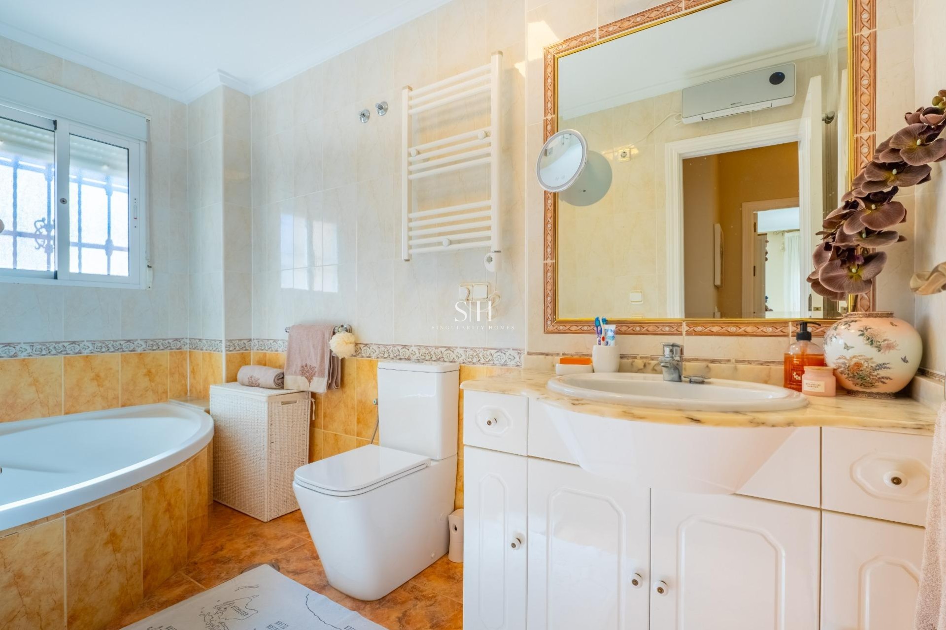 Resale - House - Orihuela Costa - La Regia