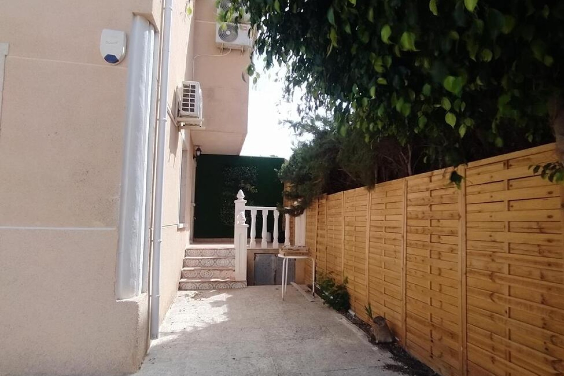 Resale - House - Orihuela Costa - La Zenia