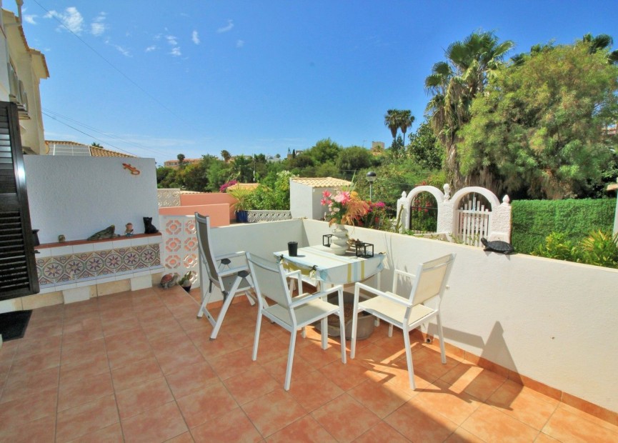 Resale - House - Orihuela Costa - La Zenia