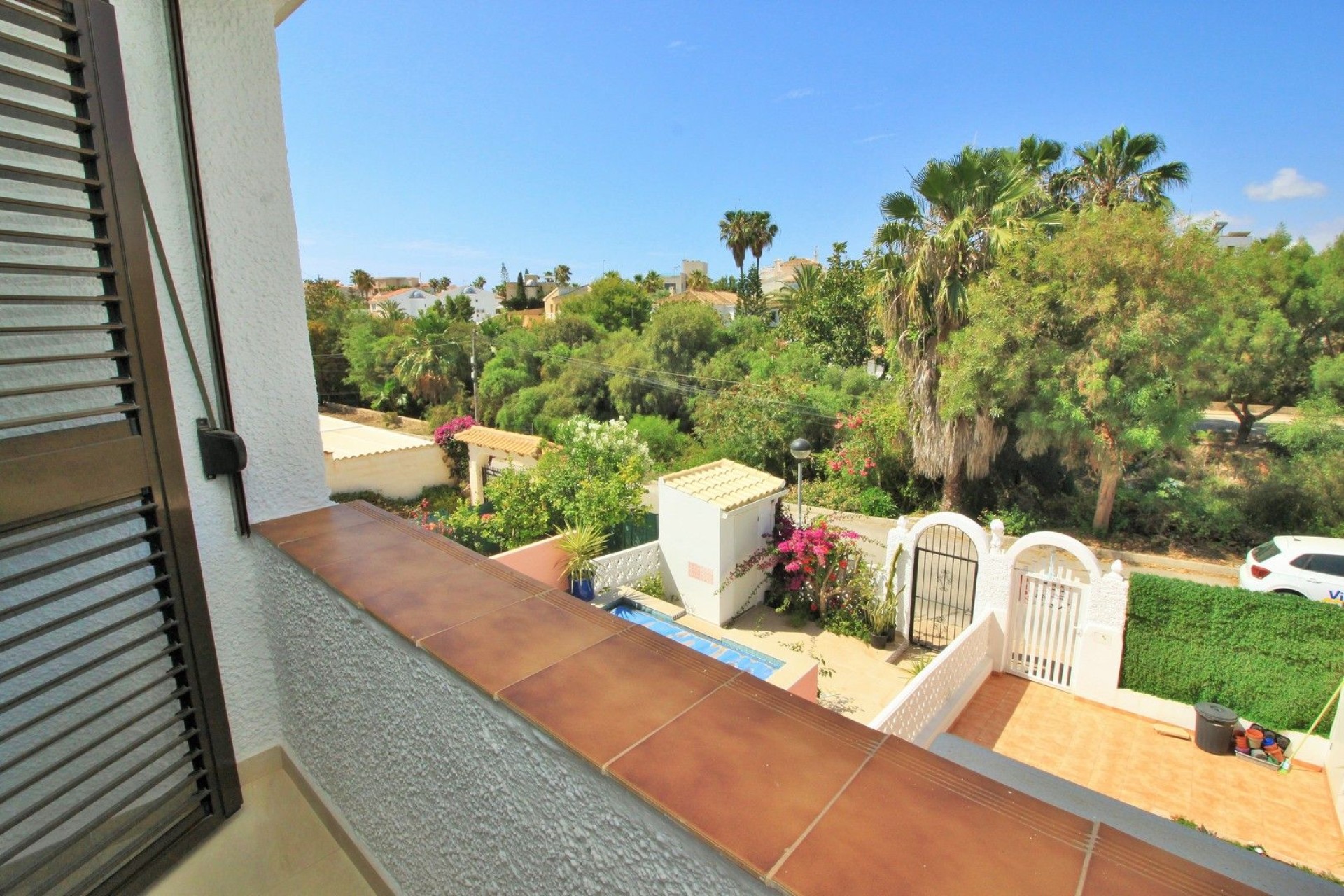 Resale - House - Orihuela Costa - La Zenia