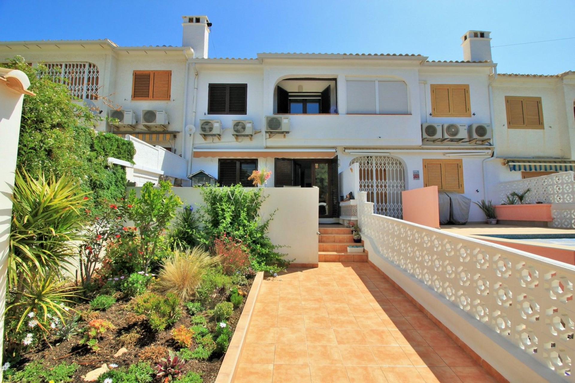 Resale - House - Orihuela Costa - La Zenia