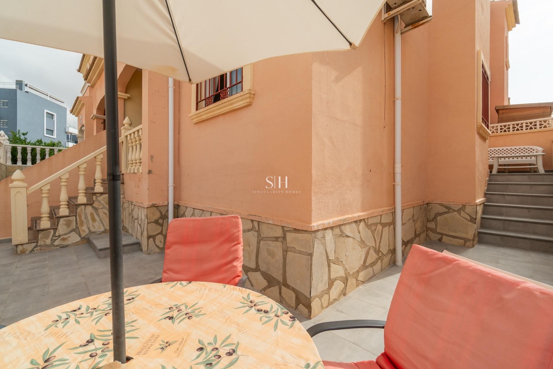 Resale - House - Orihuela Costa - La Zenia