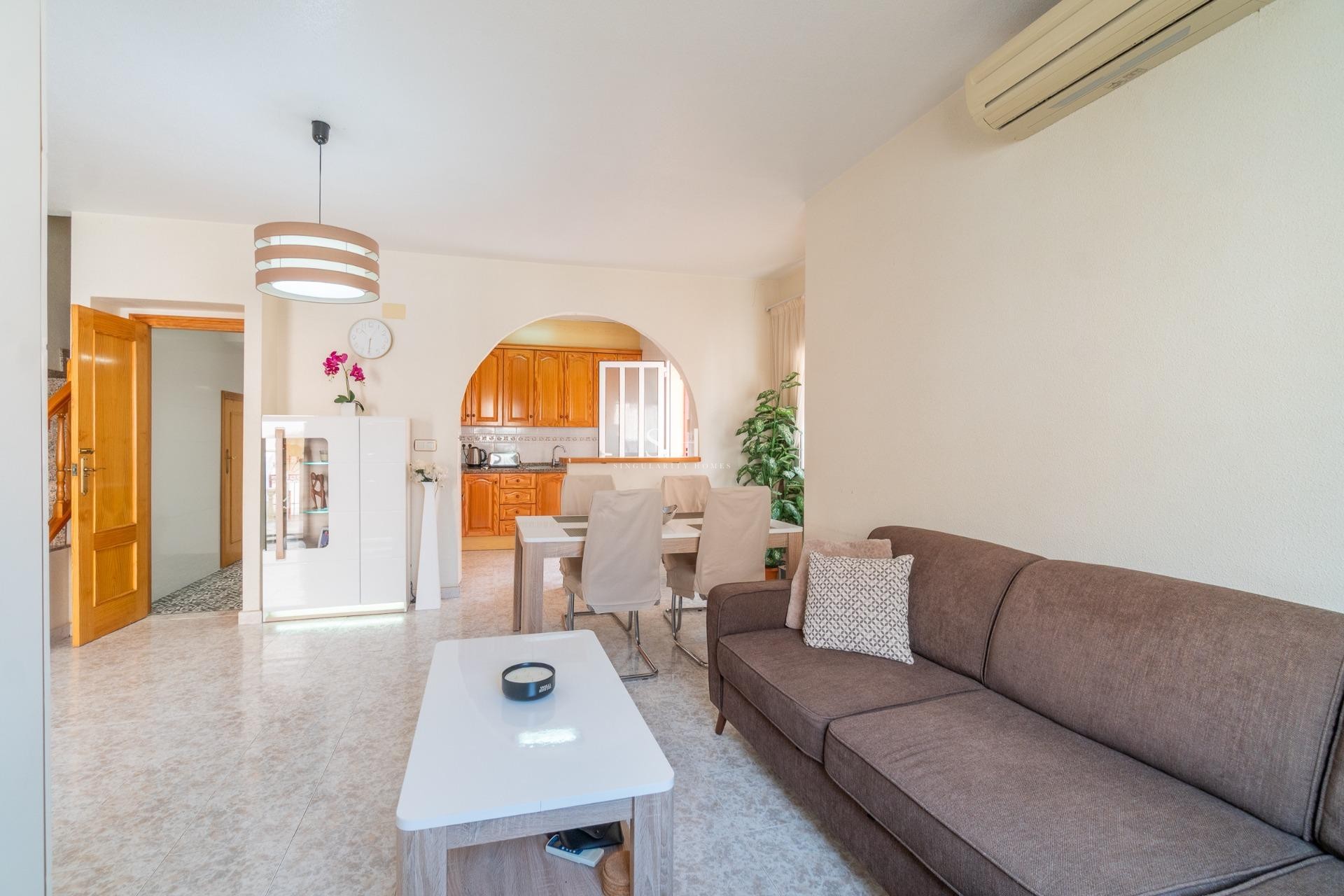Resale - House - Orihuela Costa - La Zenia