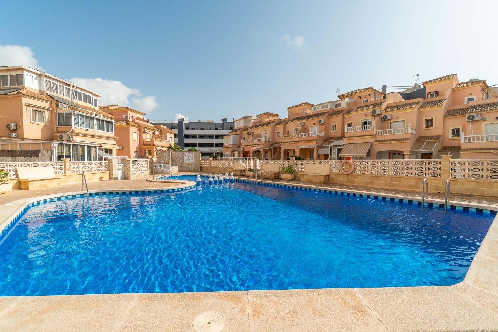Resale - House - Orihuela Costa - La Zenia