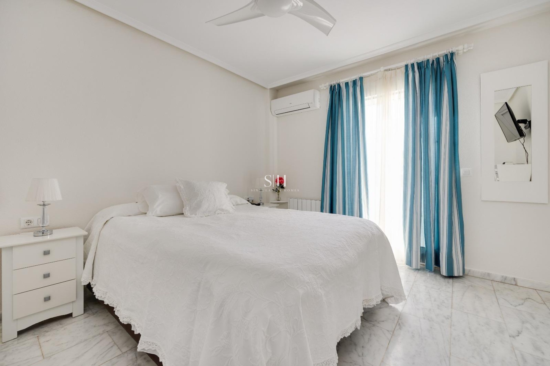 Resale - House - Orihuela Costa - Las Filipinas