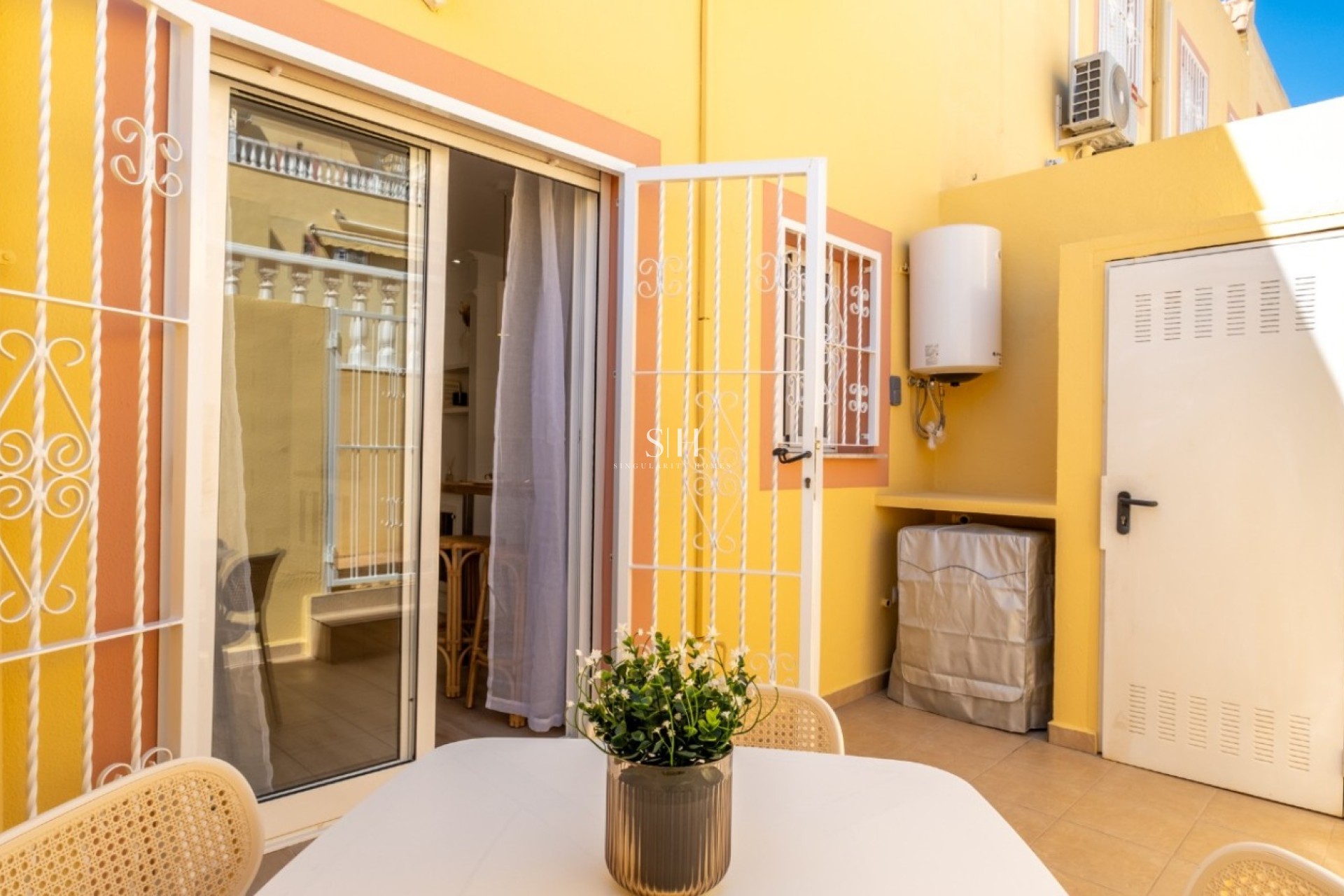 Resale - House - Orihuela Costa - Las Filipinas