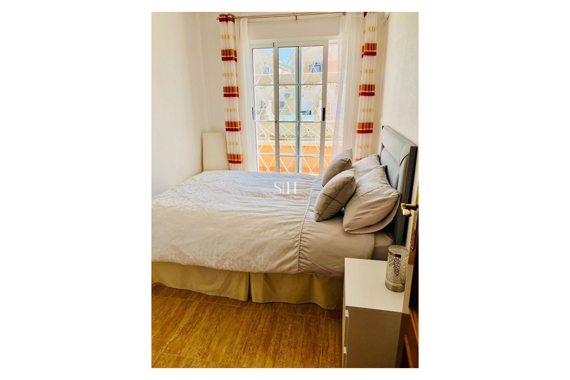 Resale - House - Orihuela Costa - Los Almendros-la Florida