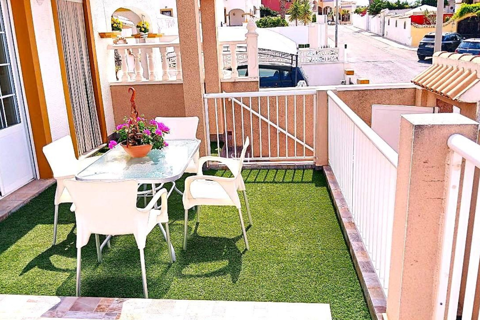 Resale - House - Orihuela Costa - Los Almendros-la Florida
