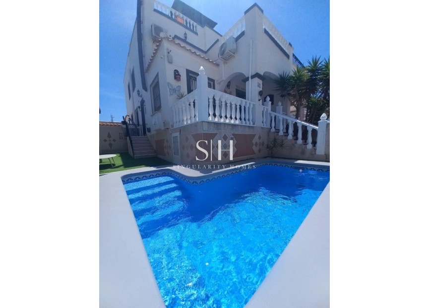 Resale - House - Orihuela Costa - Los Almendros-la Florida
