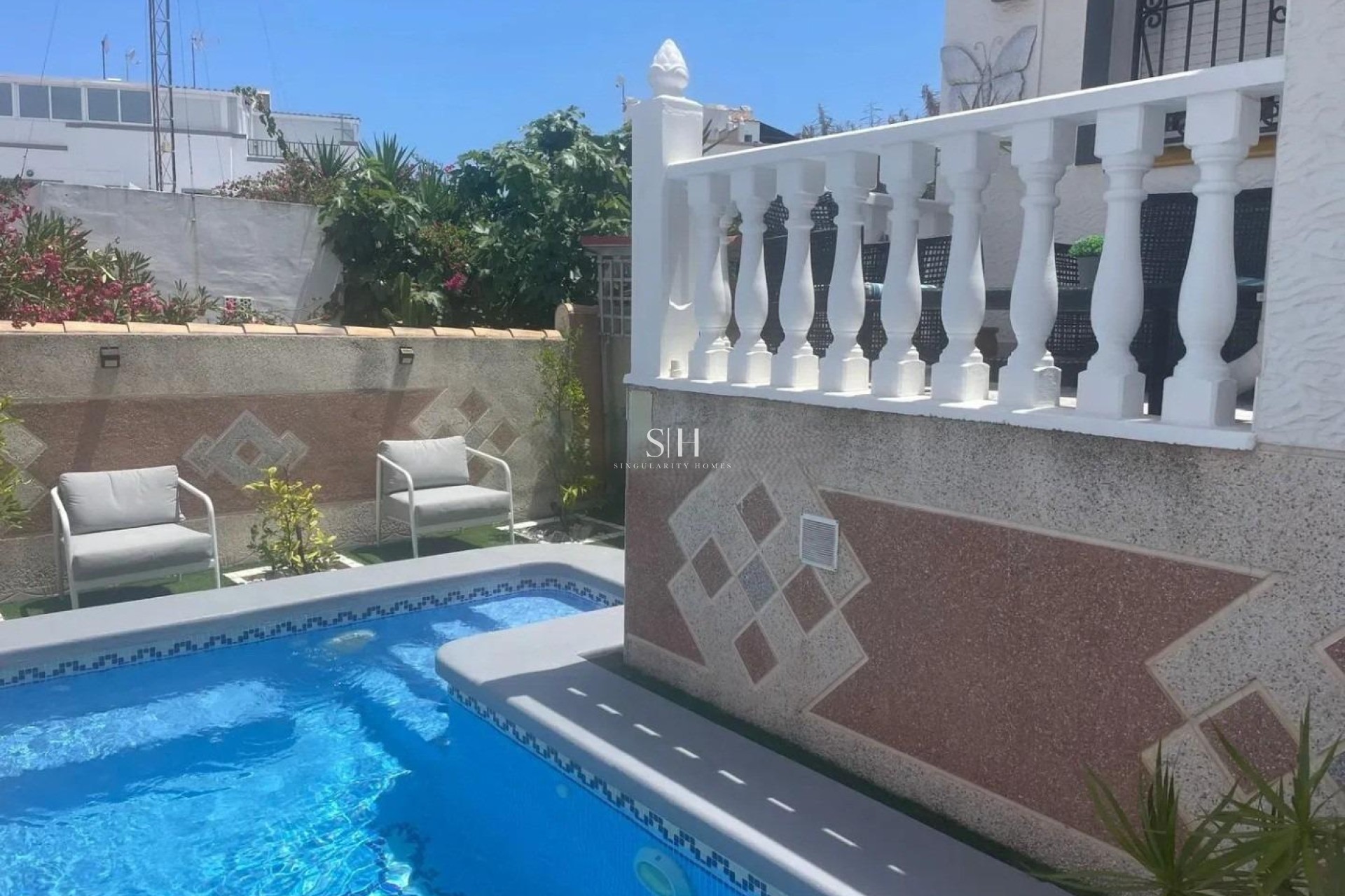 Resale - House - Orihuela Costa - Los Almendros-la Florida