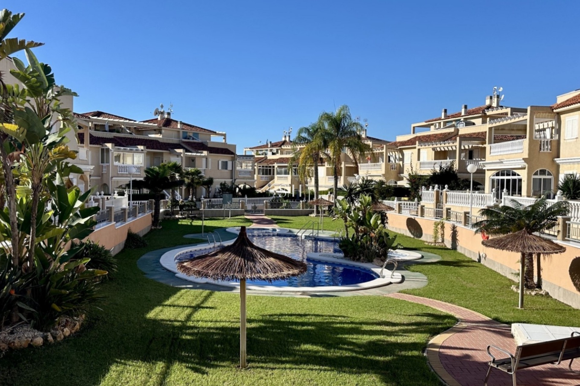 Resale - House - Orihuela Costa - Playa Flamenca