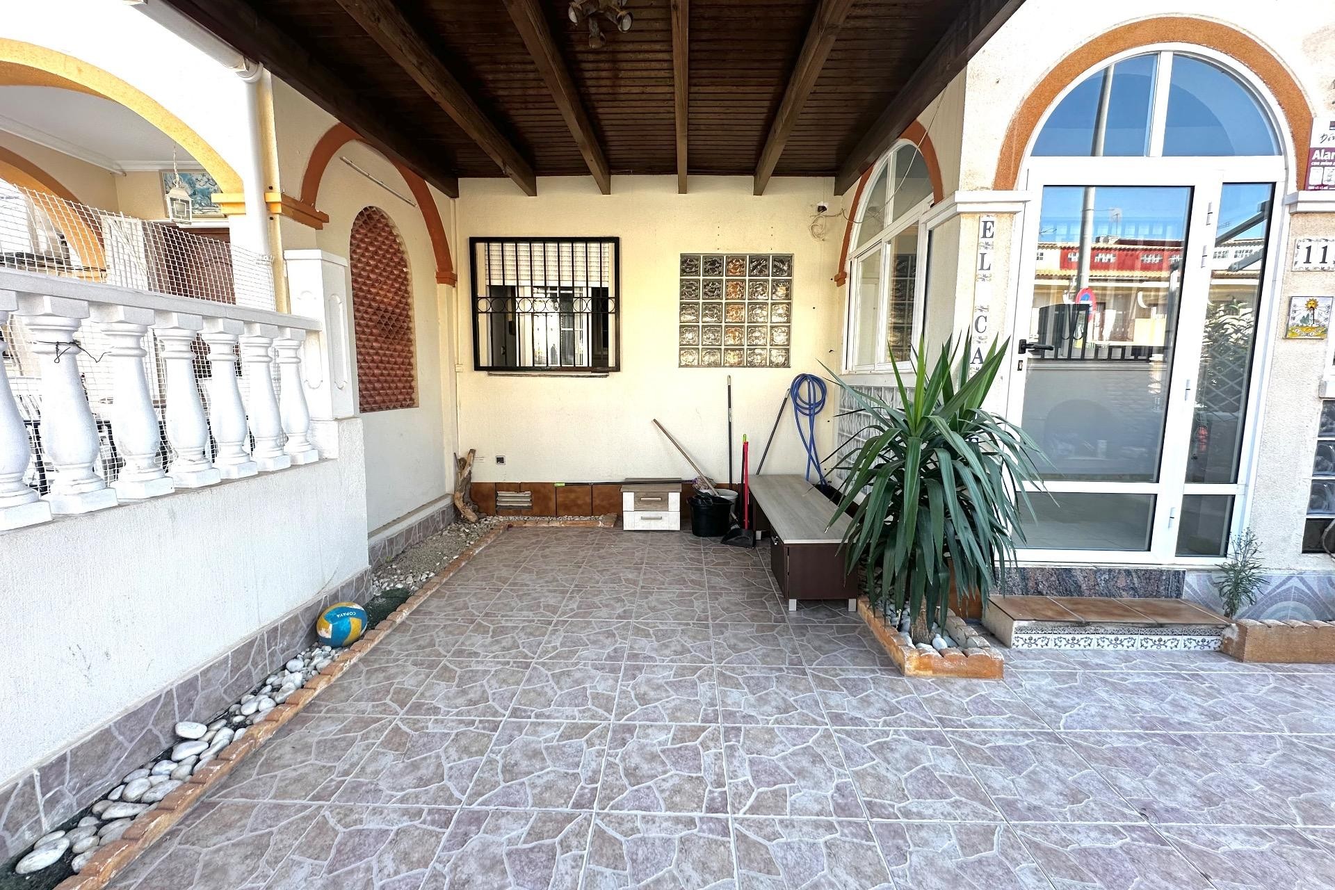 Resale - House - Orihuela Costa - Playa Flamenca