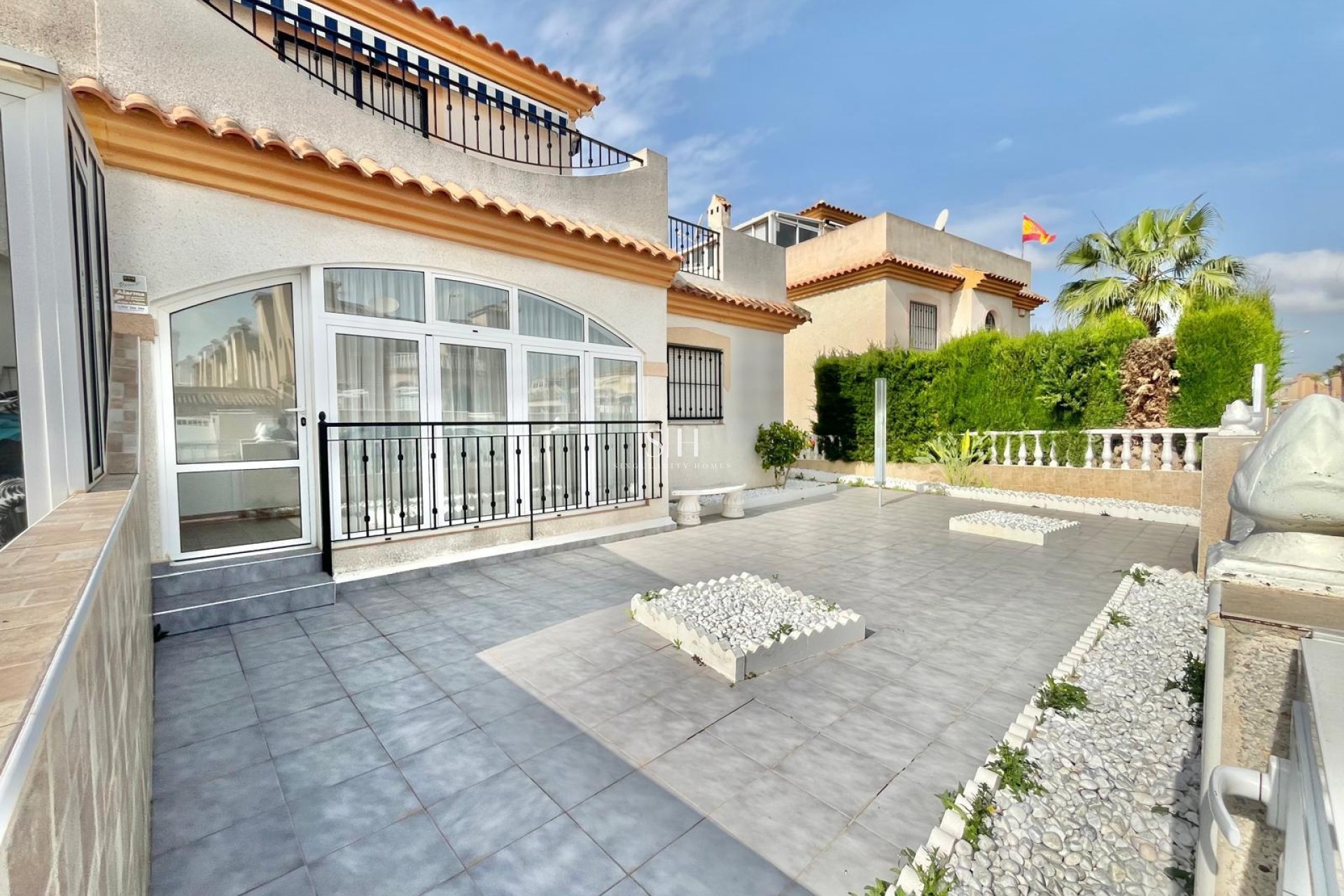 Resale - House - Orihuela Costa - Playa Flamenca