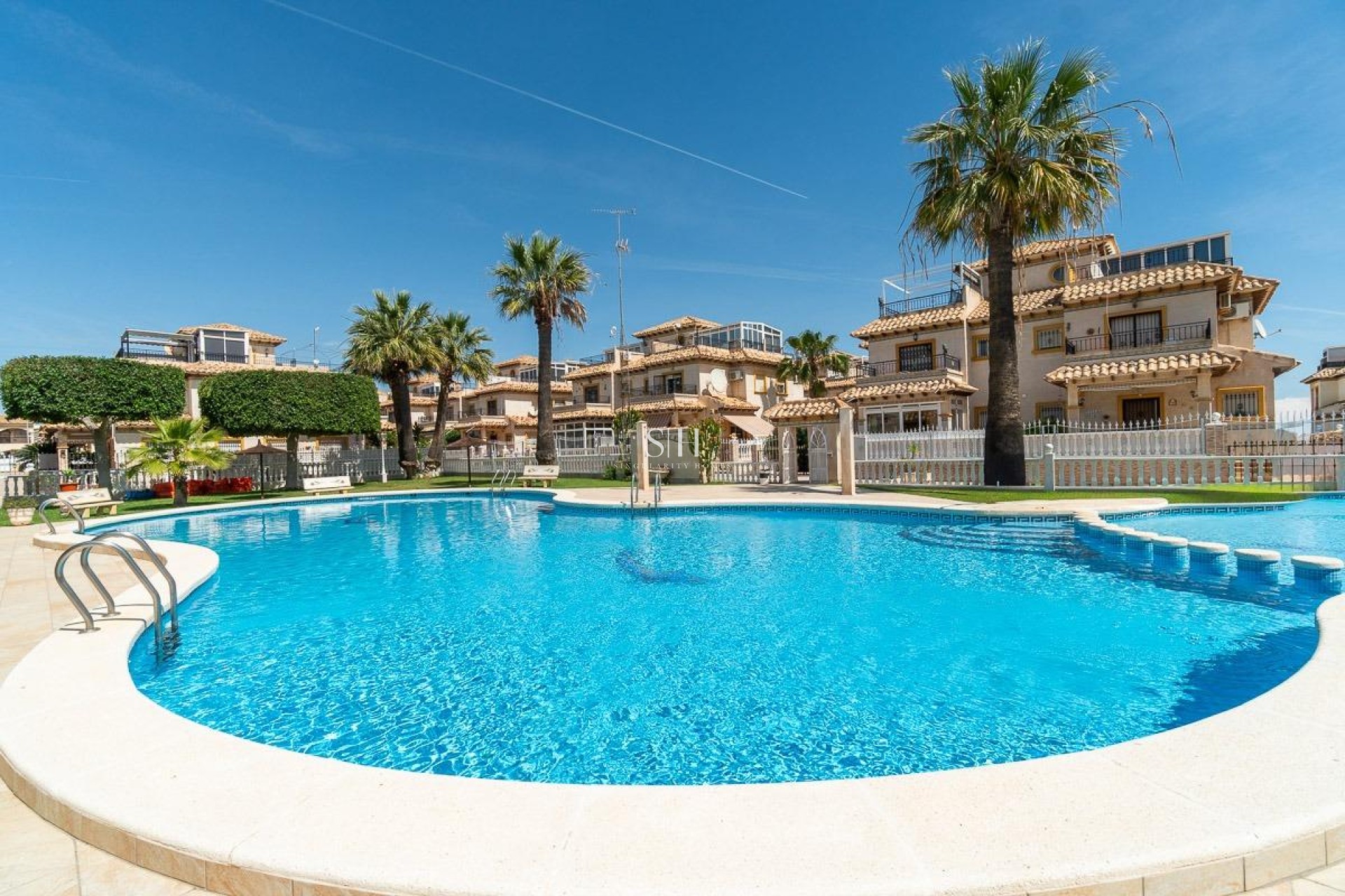 Resale - House - Orihuela Costa - Playa Flamenca