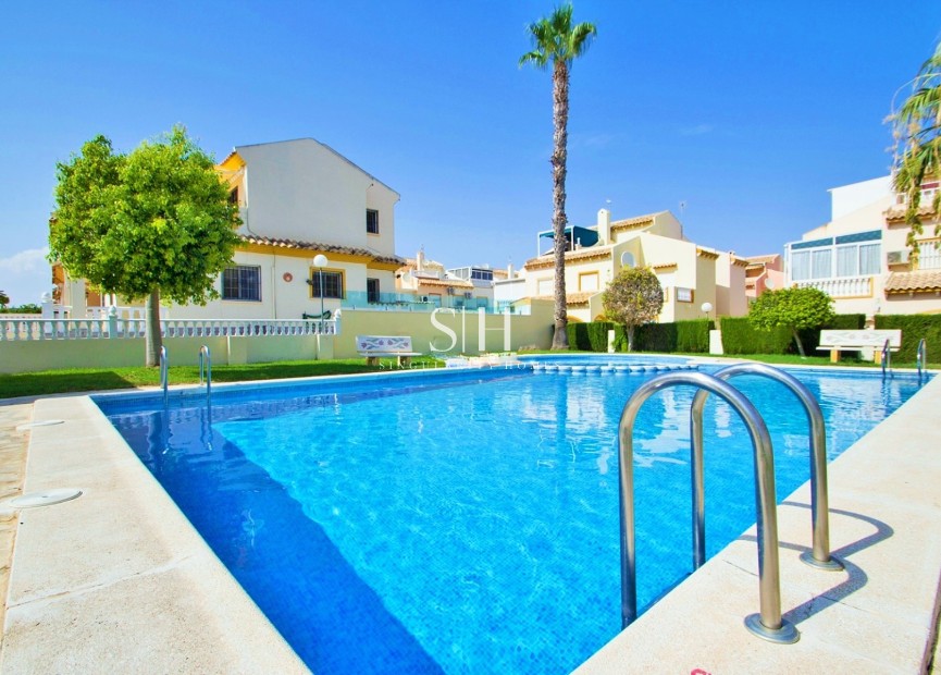 Resale - House - Orihuela Costa - Playa Flamenca