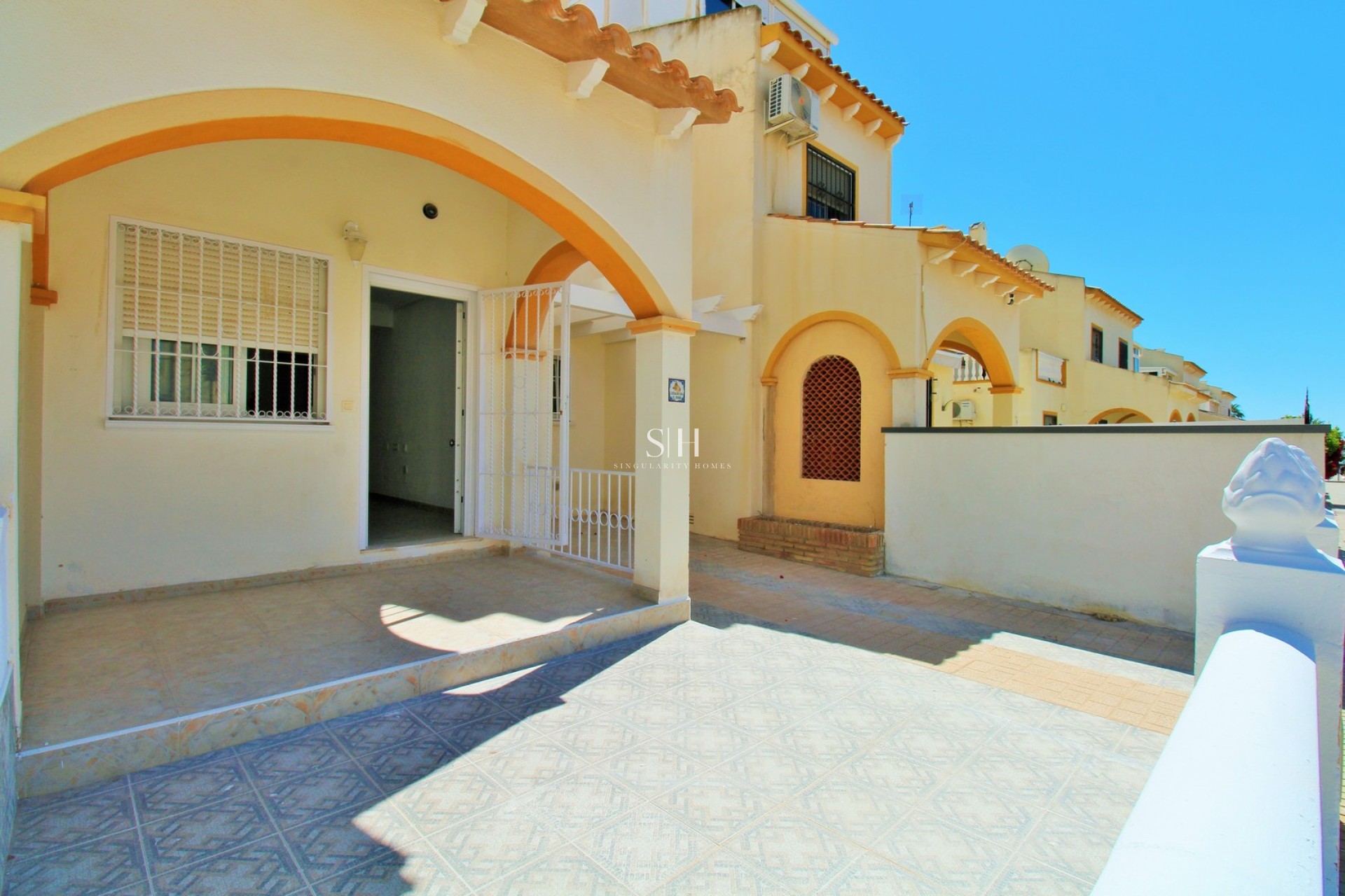 Resale - House - Orihuela Costa - Playa Flamenca