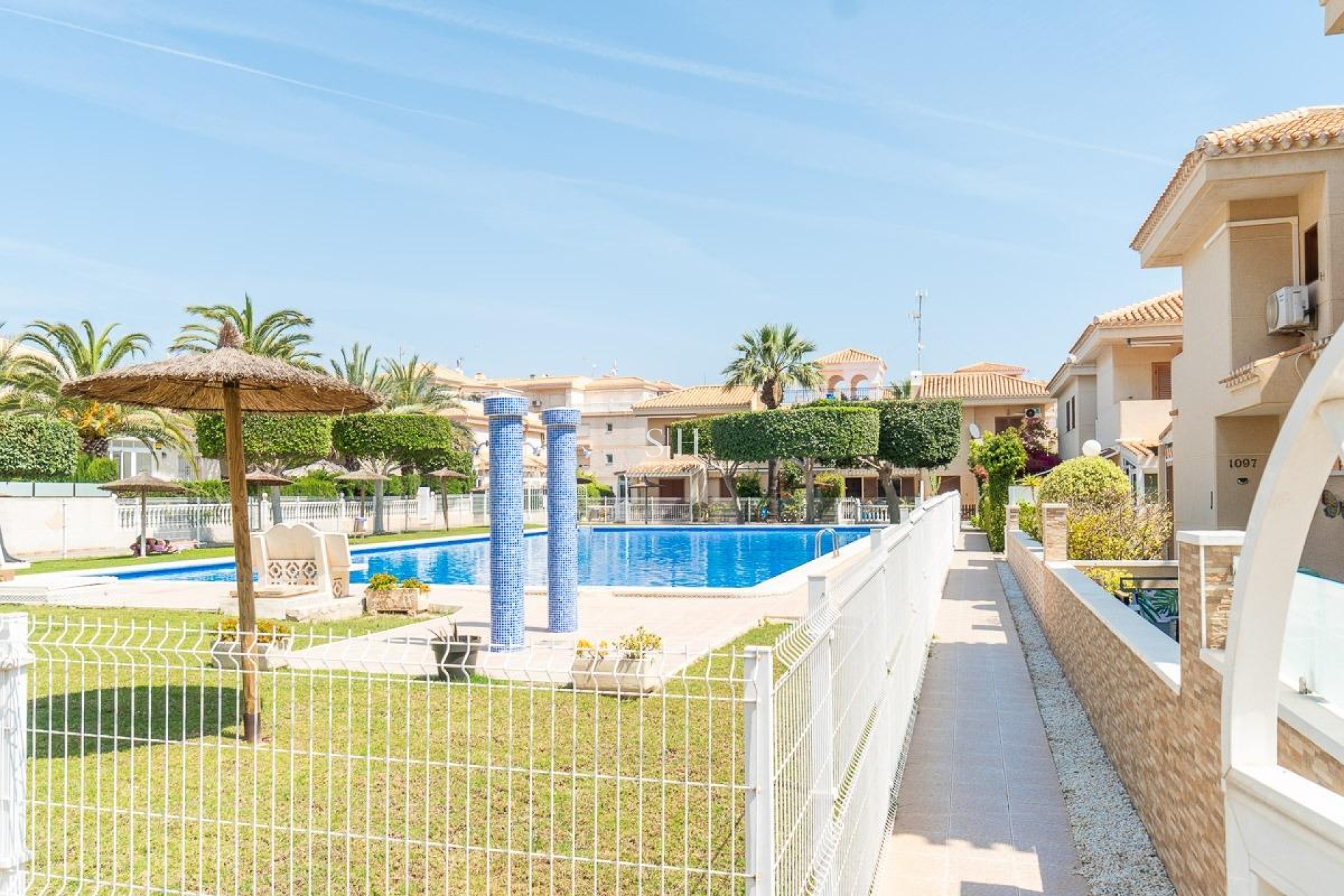 Resale - House - Orihuela Costa - Playa Flamenca