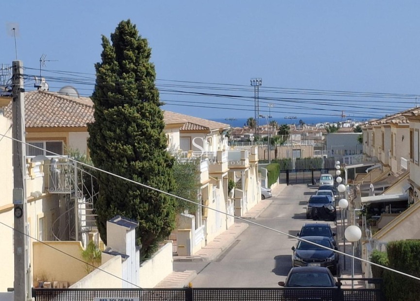 Resale - House - Orihuela Costa - Playa Flamenca