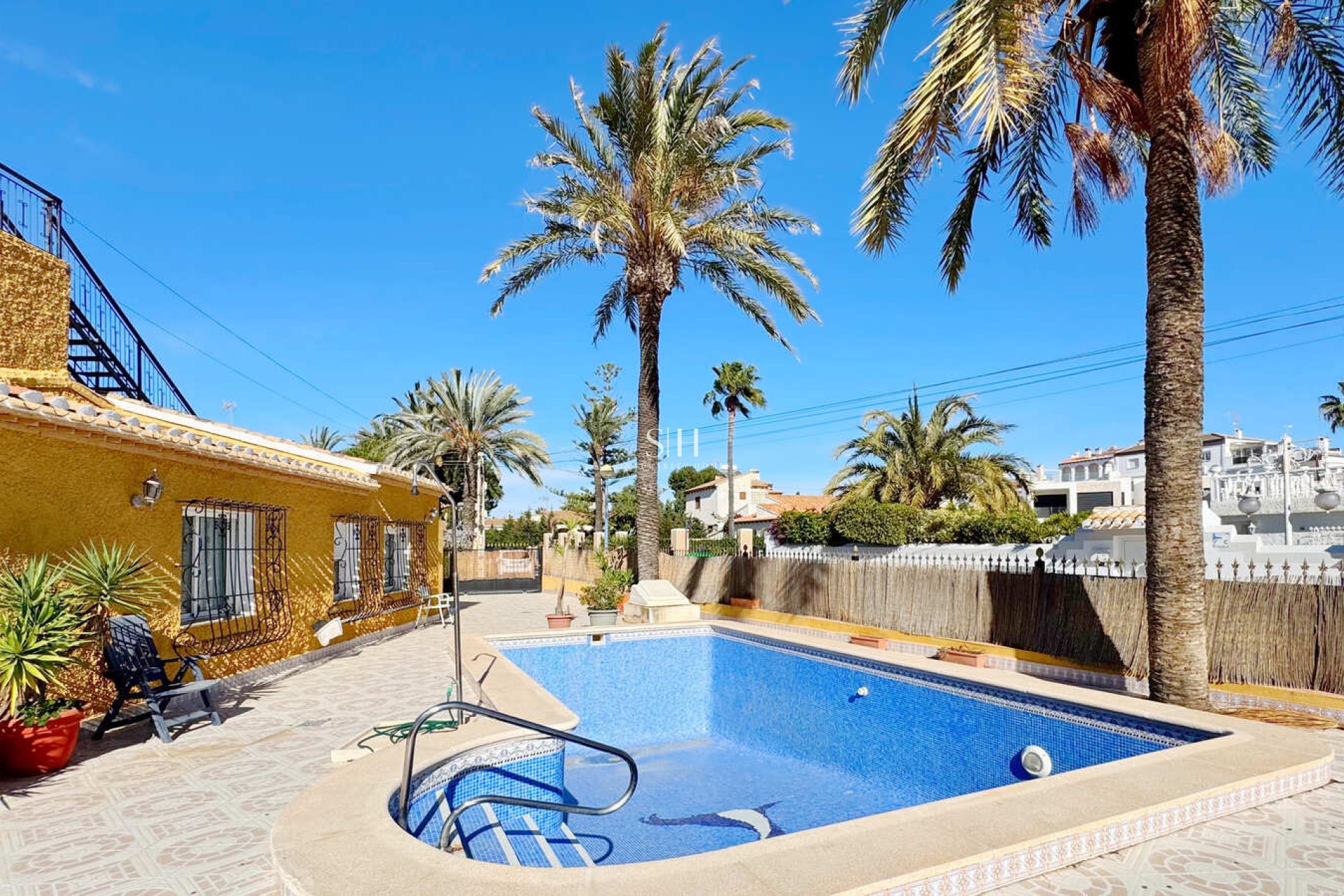 Resale - House - Orihuela Costa - Punta Prima