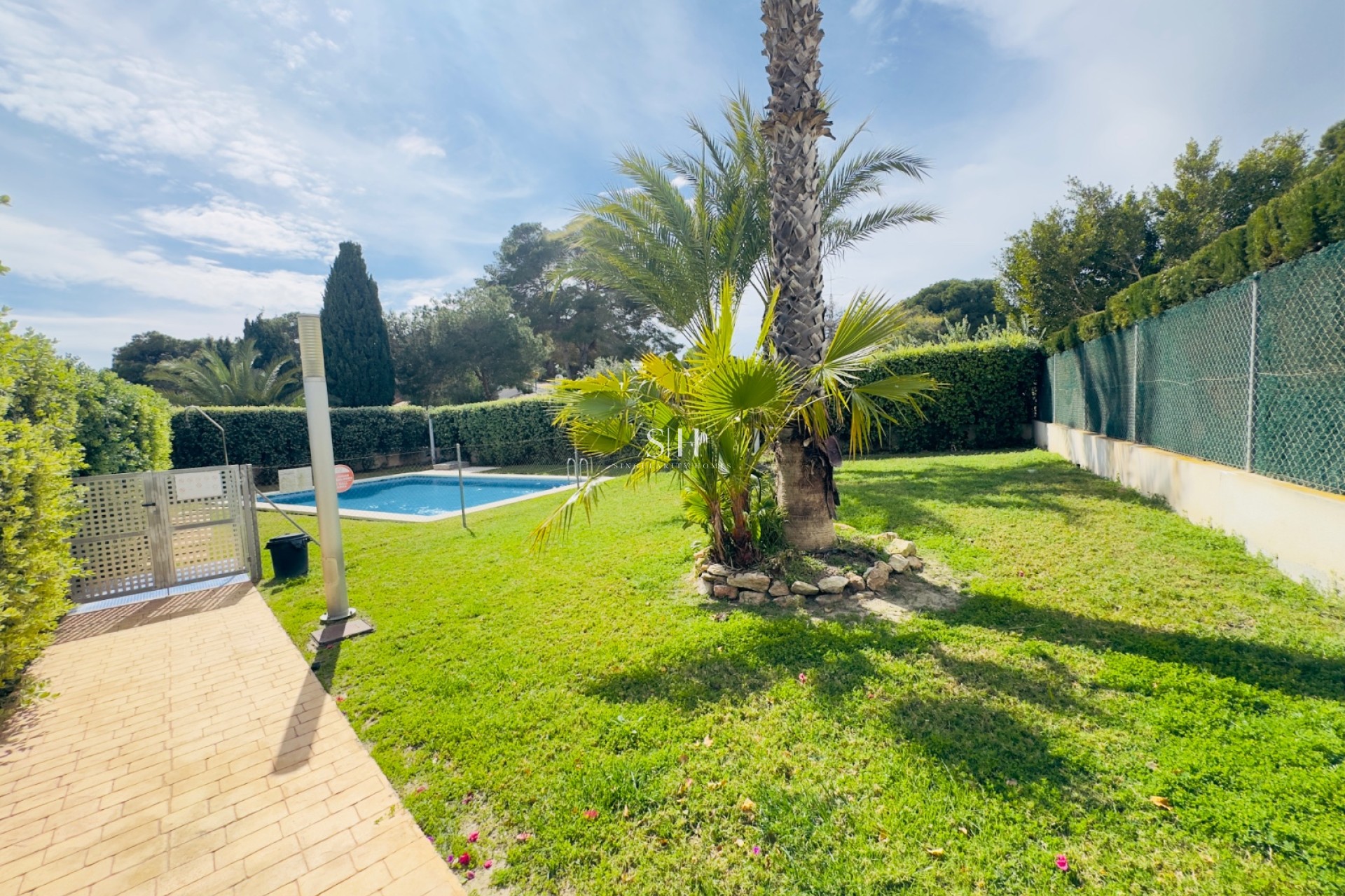 Resale - House - Orihuela Costa - Punta Prima