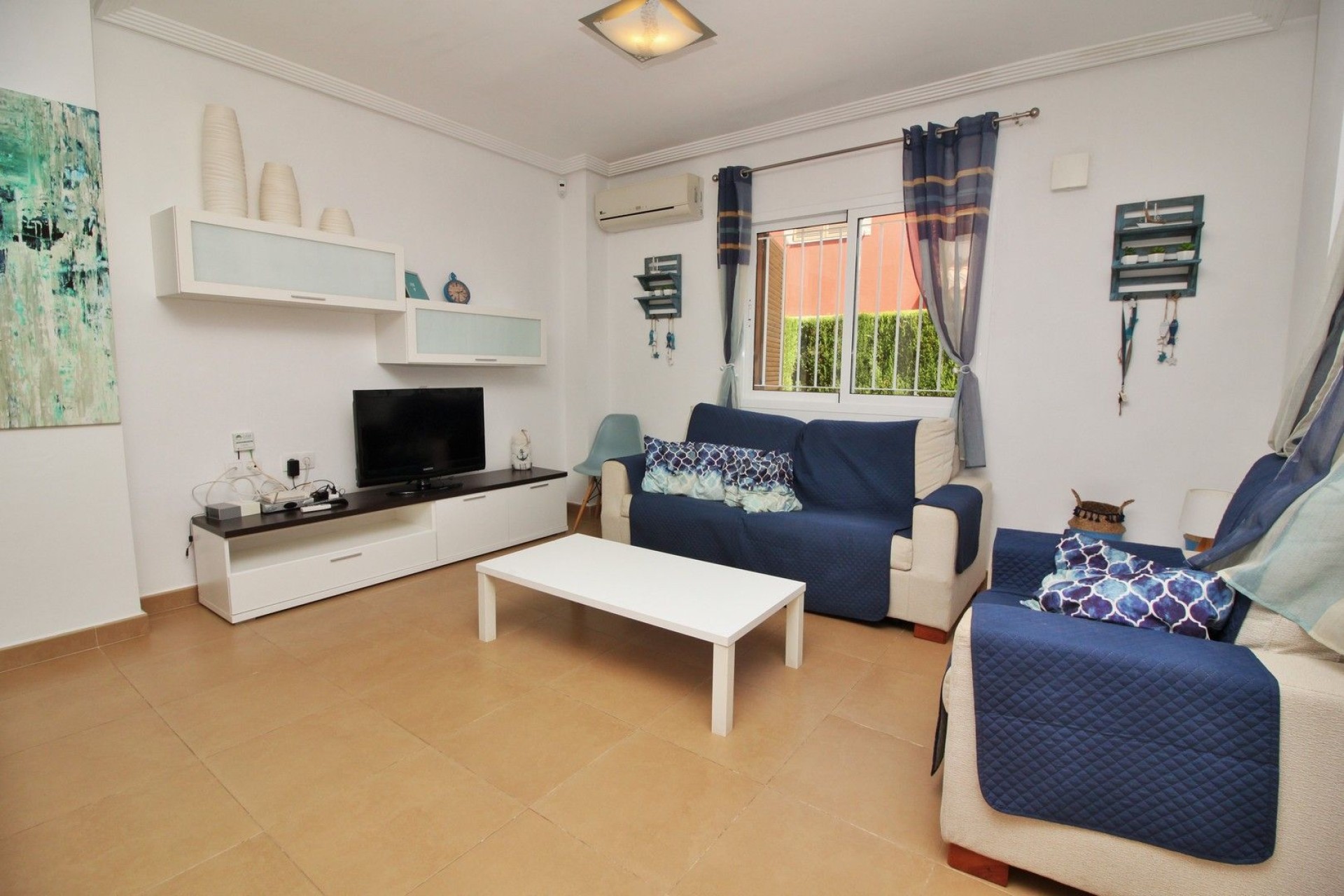 Resale - House - Orihuela Costa - Punta Prima