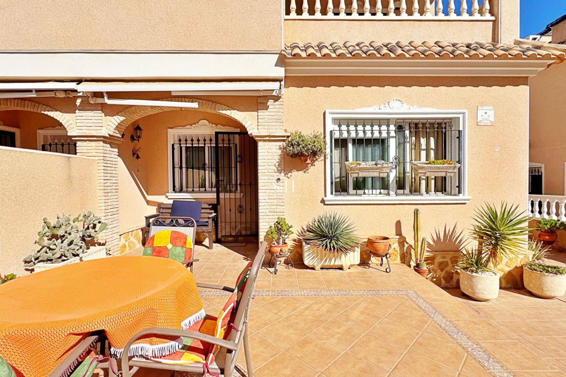 Resale - House - Orihuela Costa - Villamartín