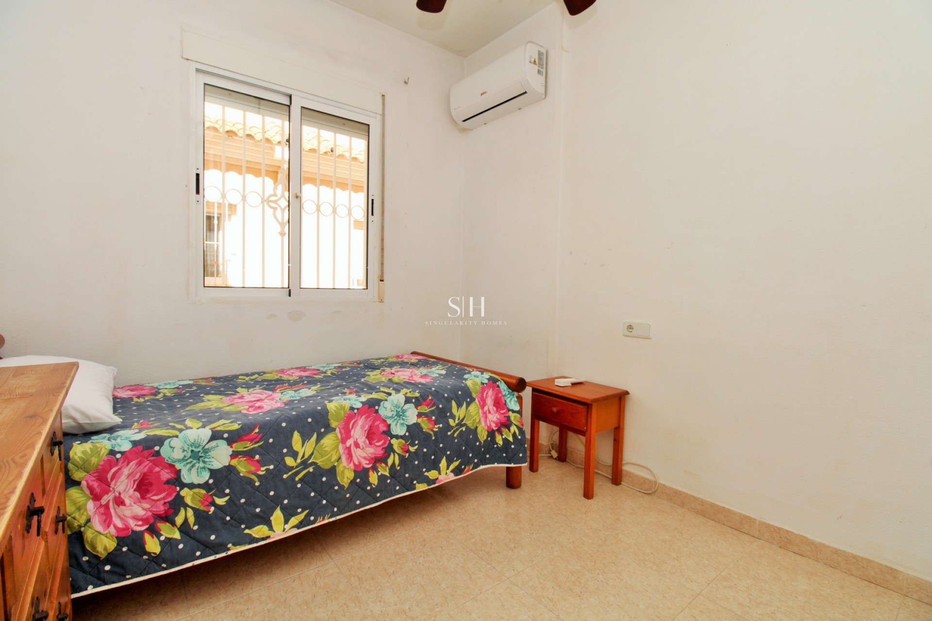 Resale - House - Orihuela Costa - Villamartin