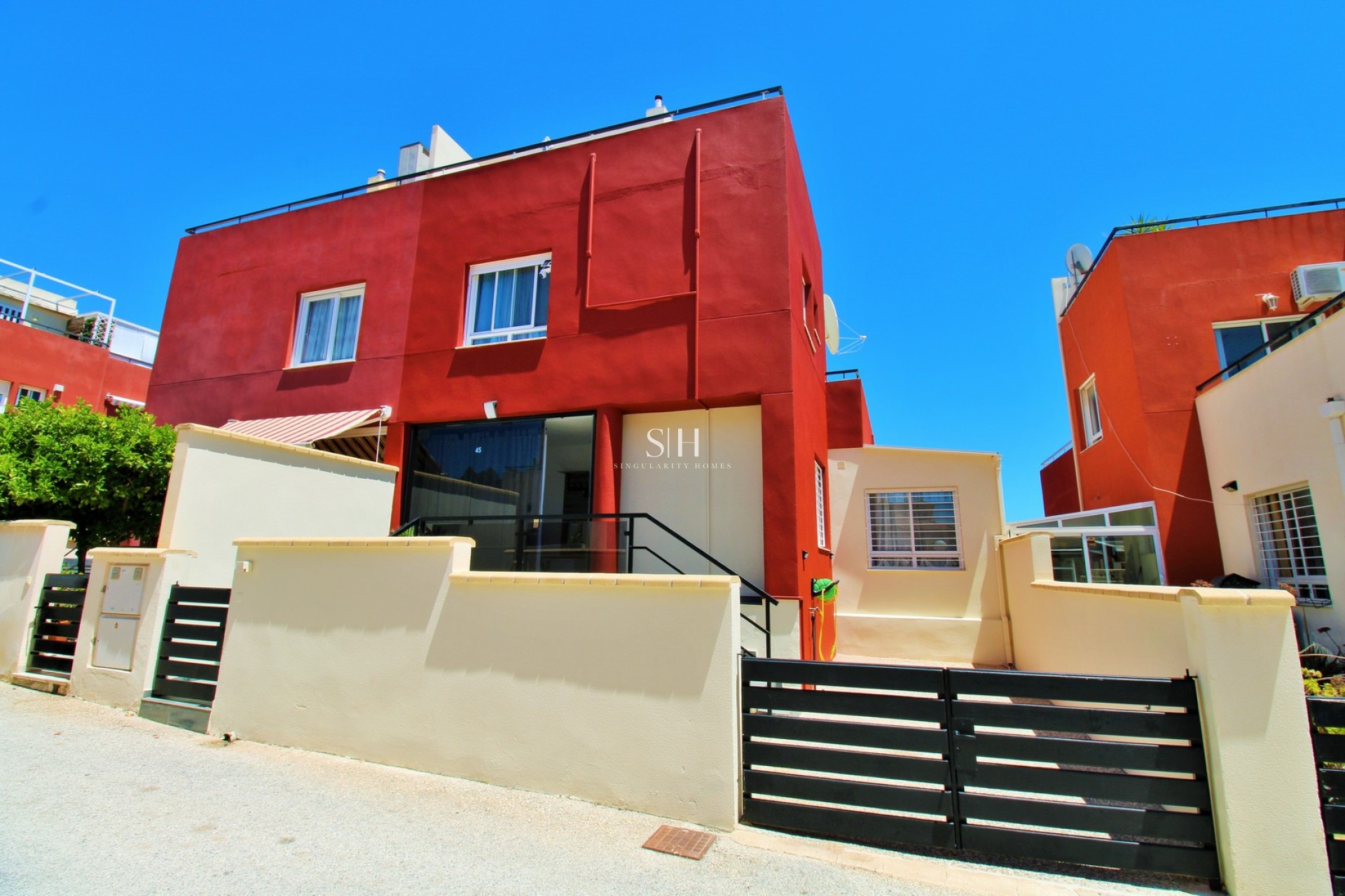 Resale - House - Orihuela Costa - Villamartin