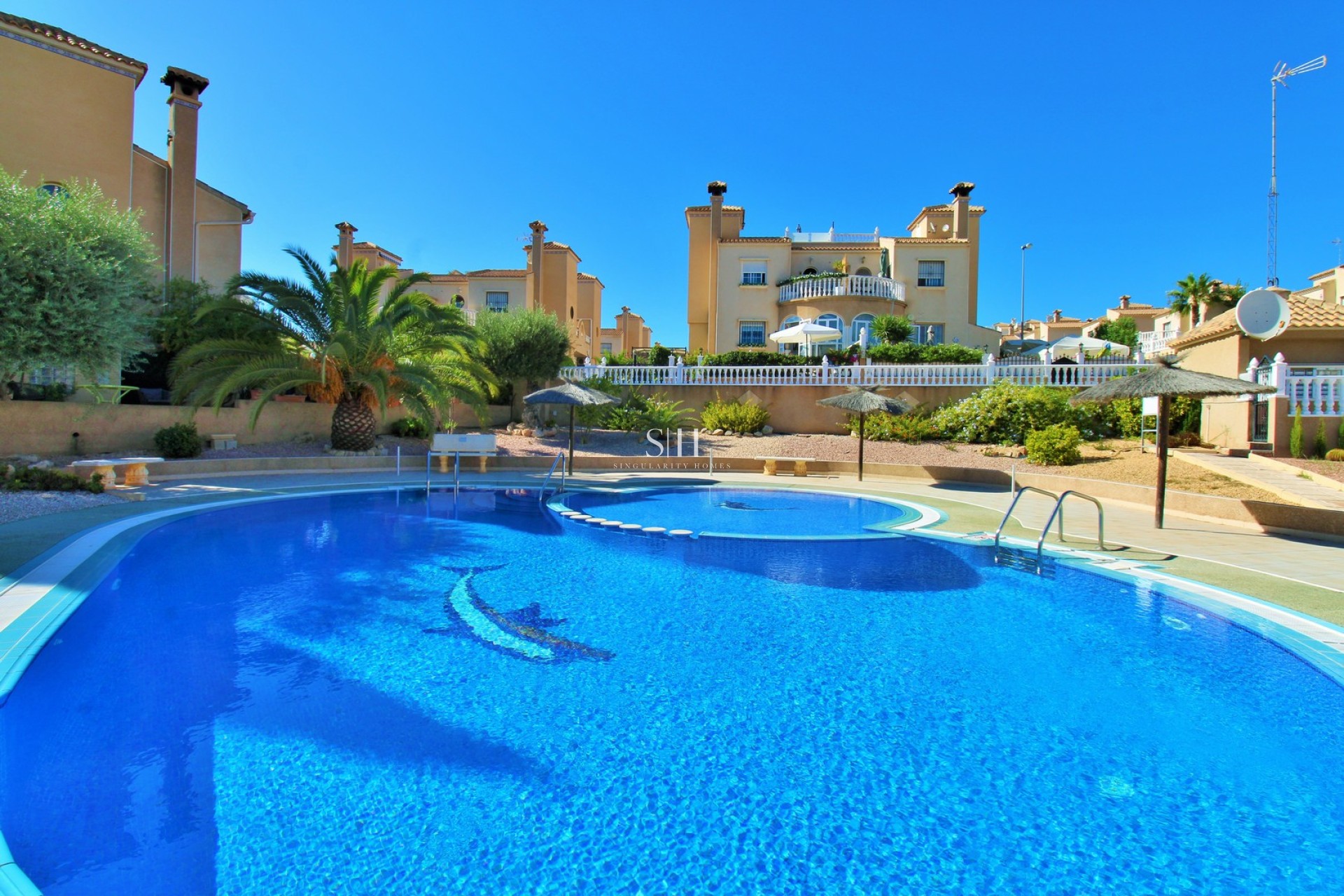 Resale - House - Orihuela Costa - Villamartin