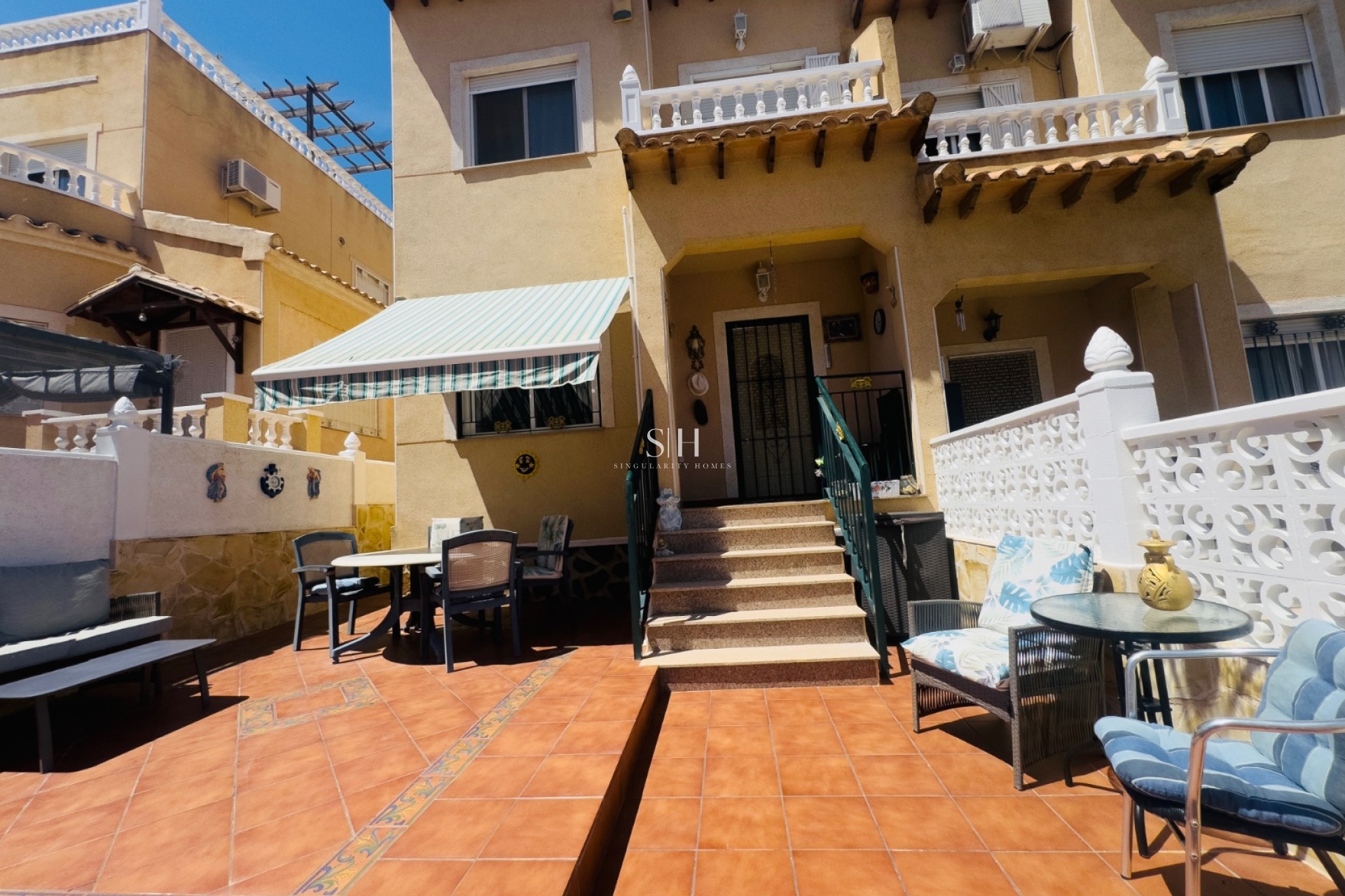 Resale - House - Orihuela Costa
