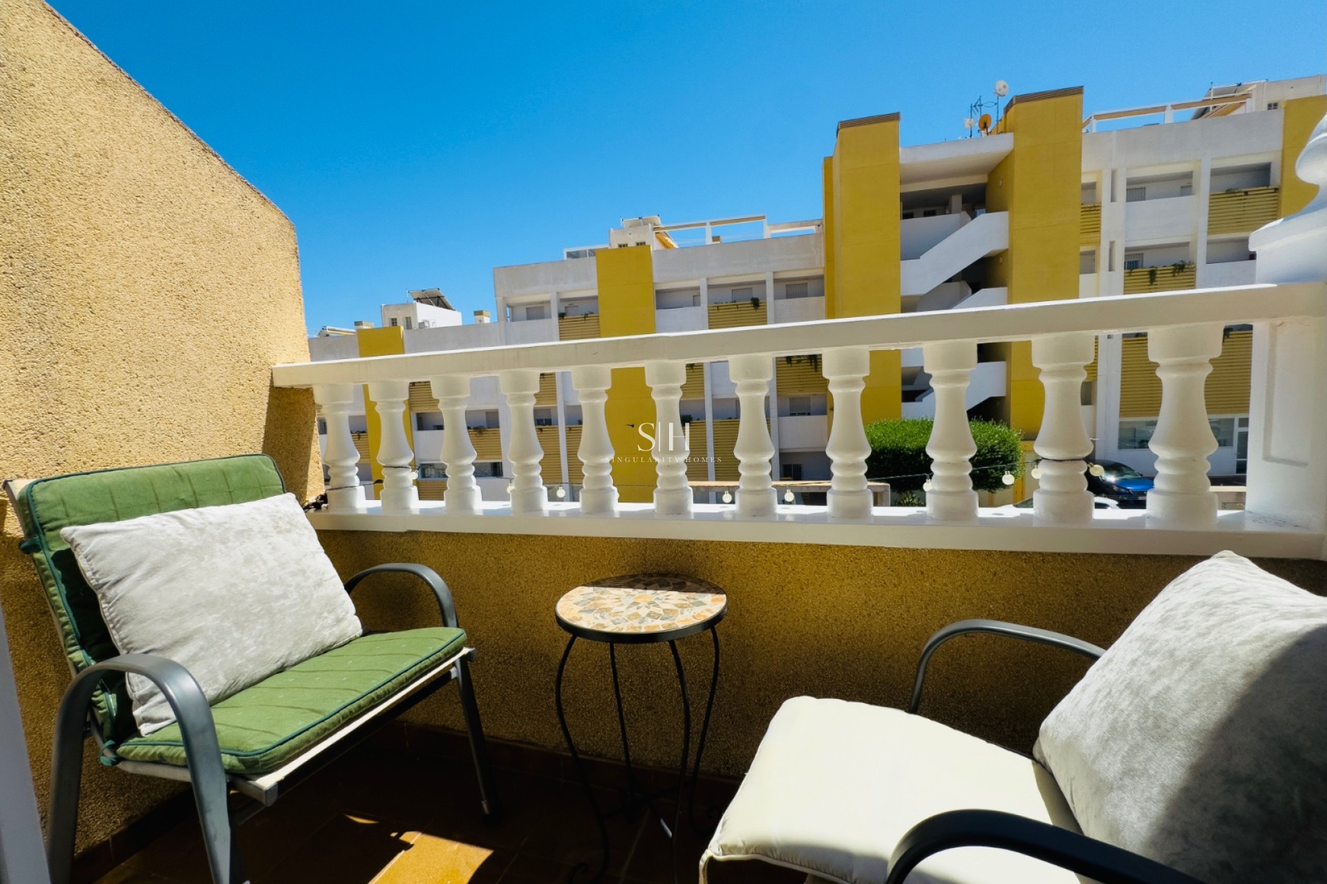 Resale - House - Orihuela Costa