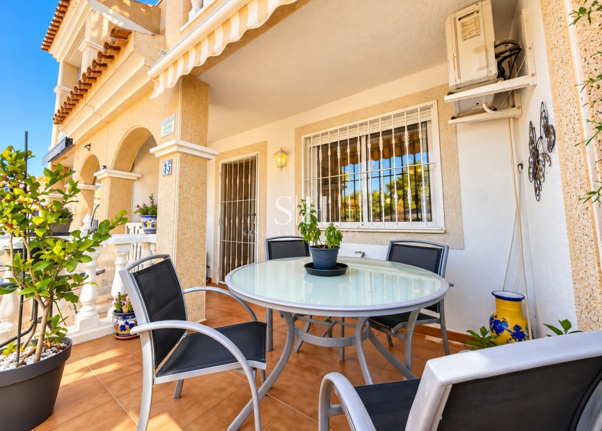 Resale - House - Orihuela Costa
