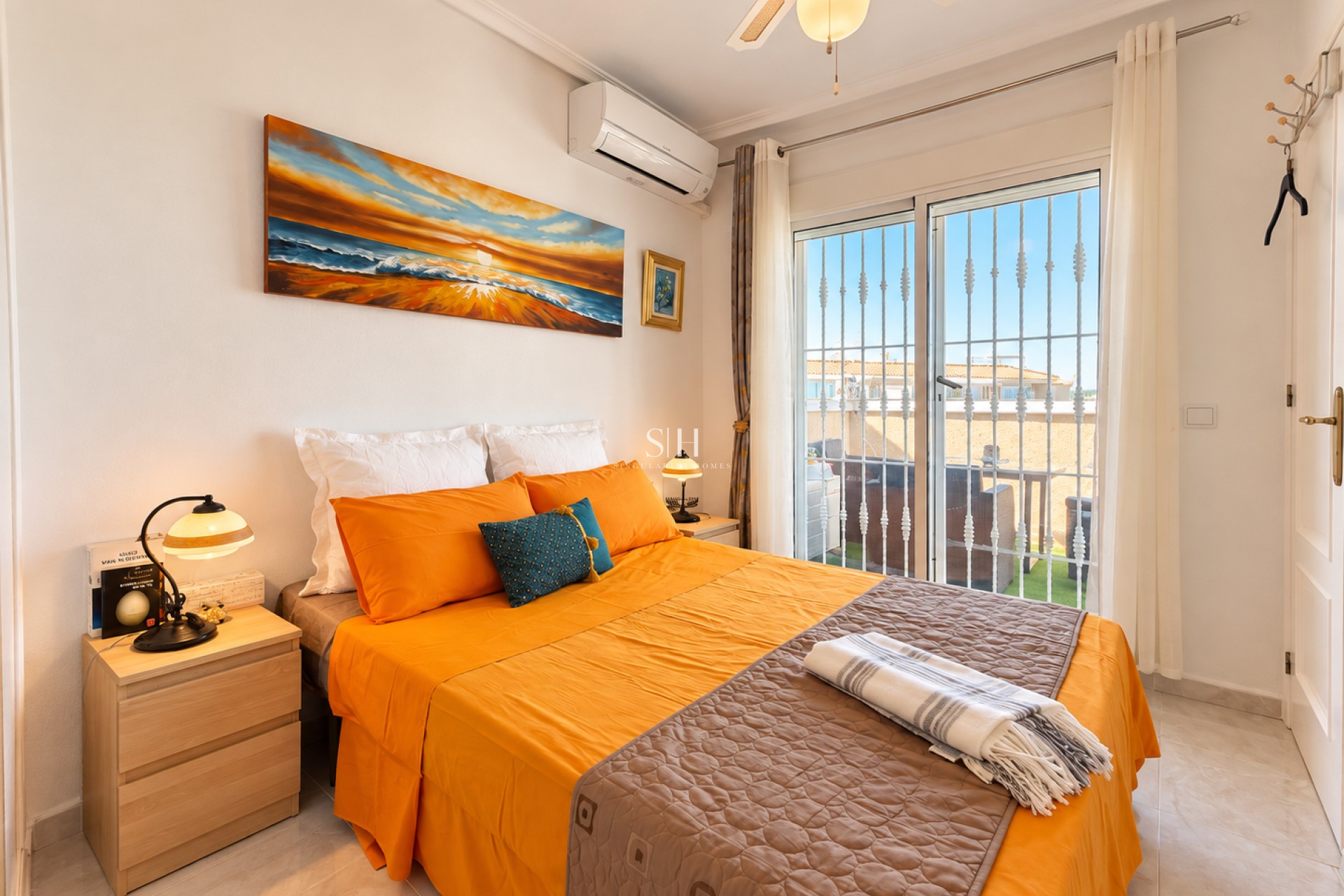 Resale - House - Orihuela Costa