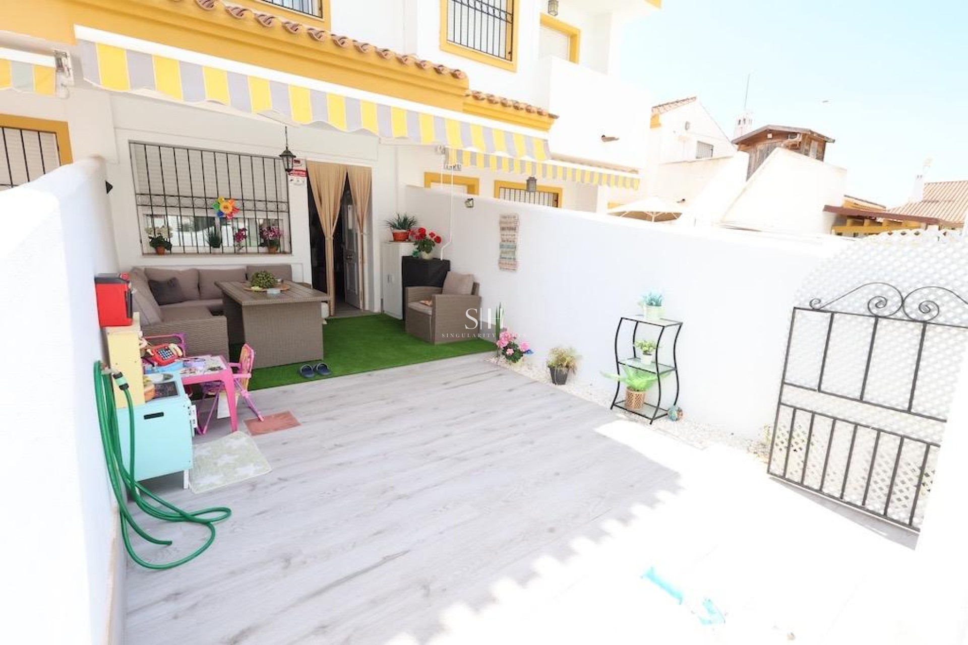 Resale - House - Pilar de la Horadada - Costa Blanca