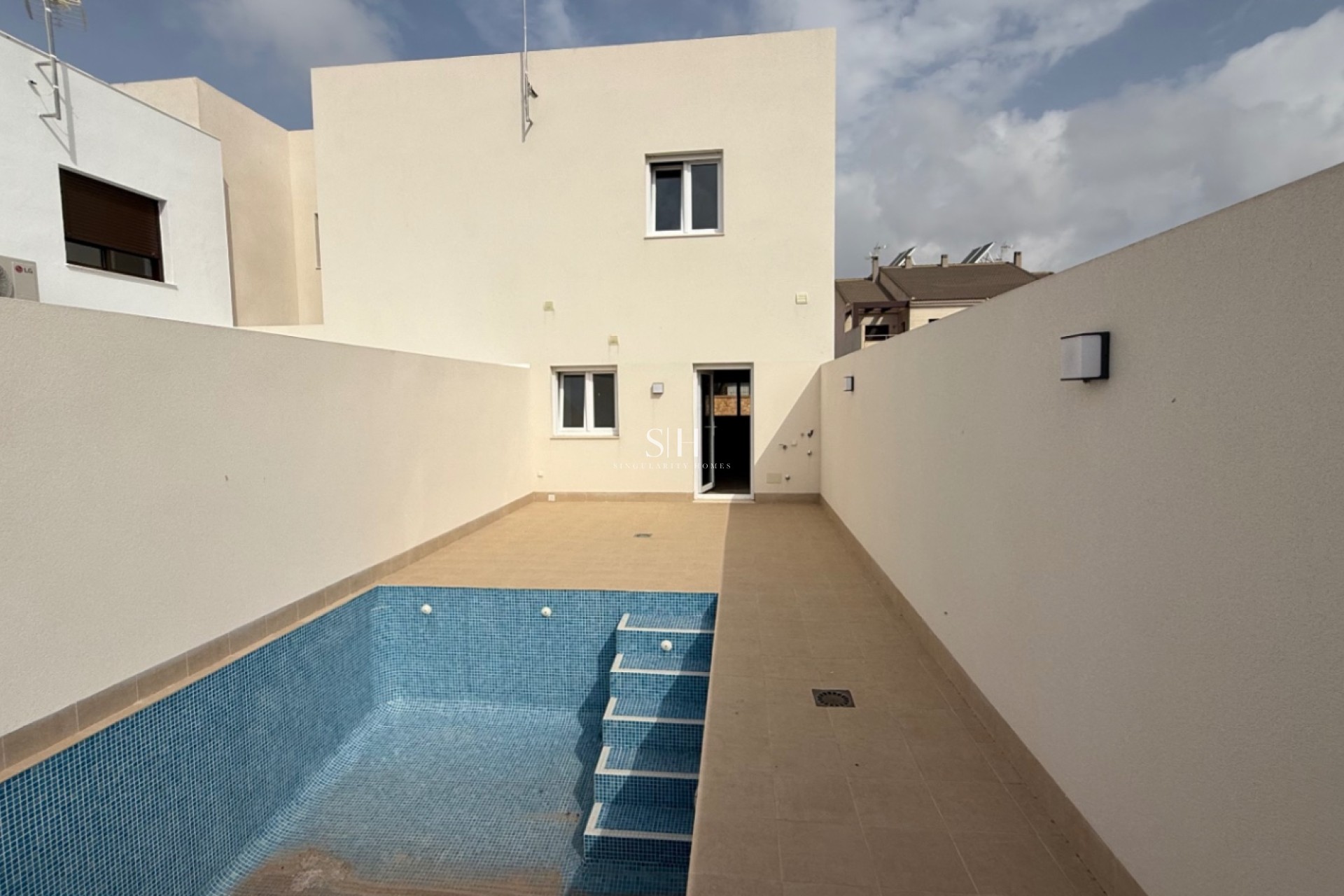 Resale - House - Pilar de la Horadada - Costa Blanca