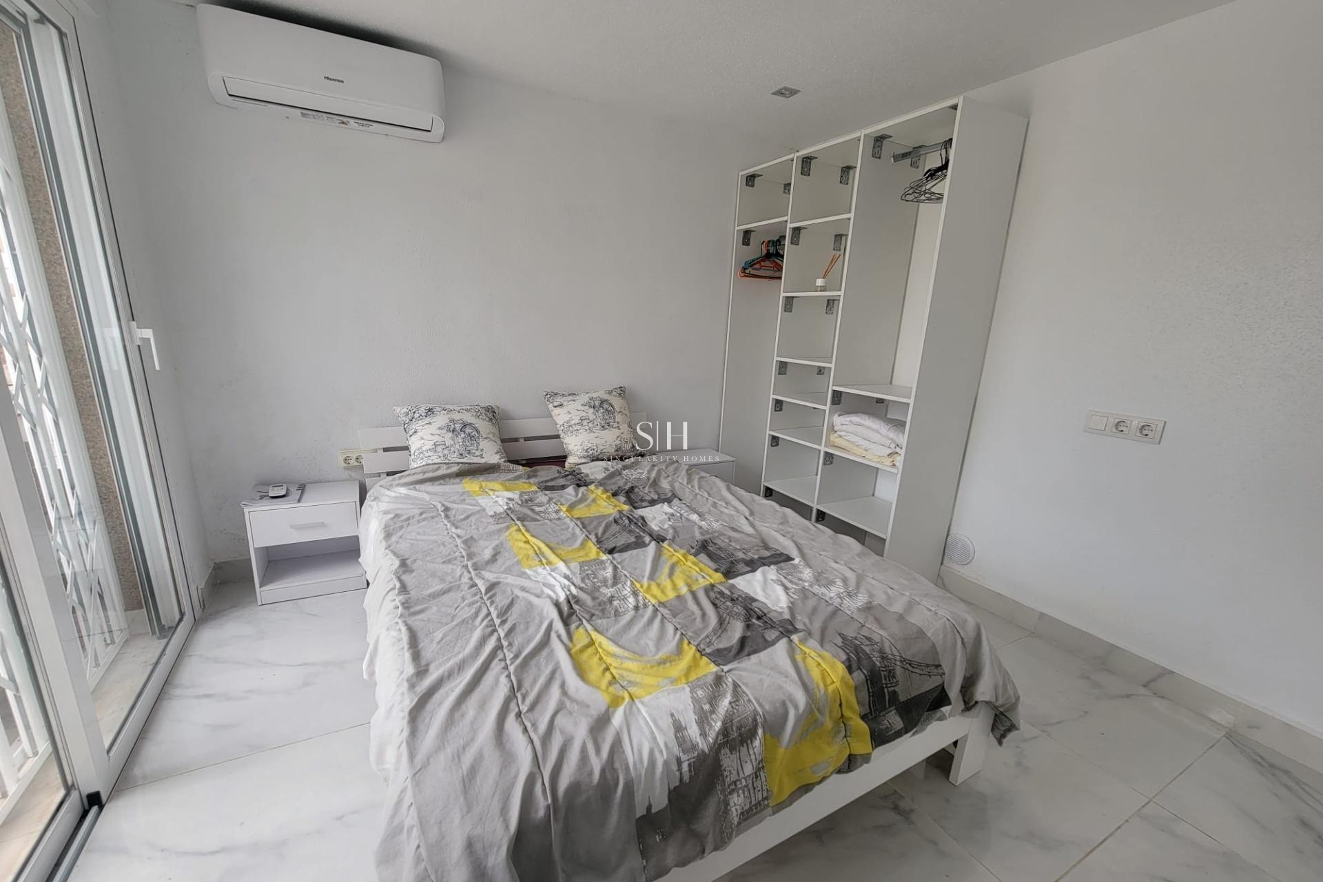 Resale - House - Pilar de la Horadada - Torre De La Horadada