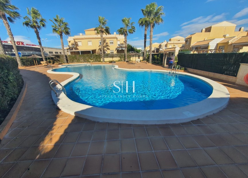 Resale - House - Rojales - Inland