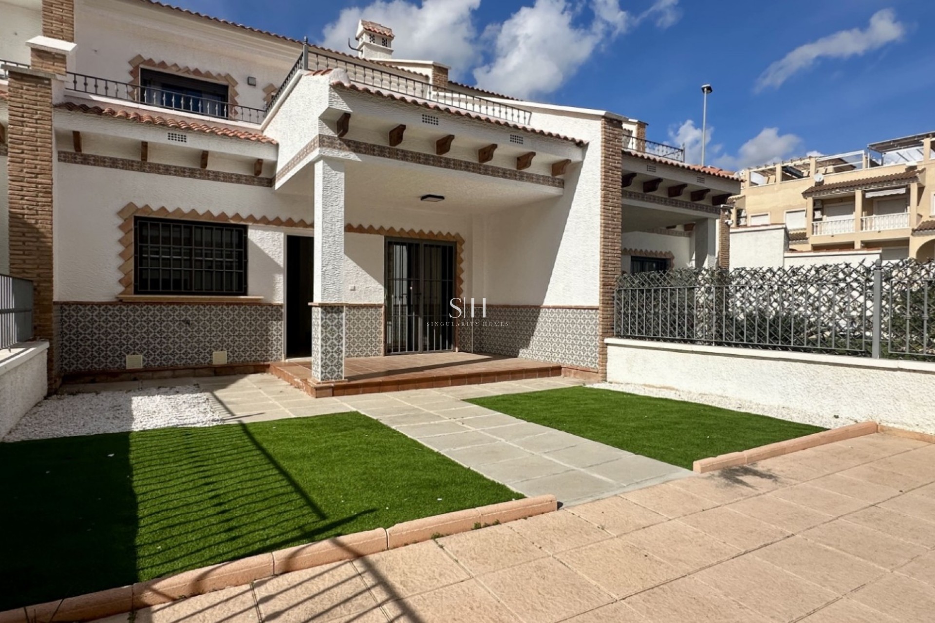 Resale - House - San Miguel de Salinas - Inland
