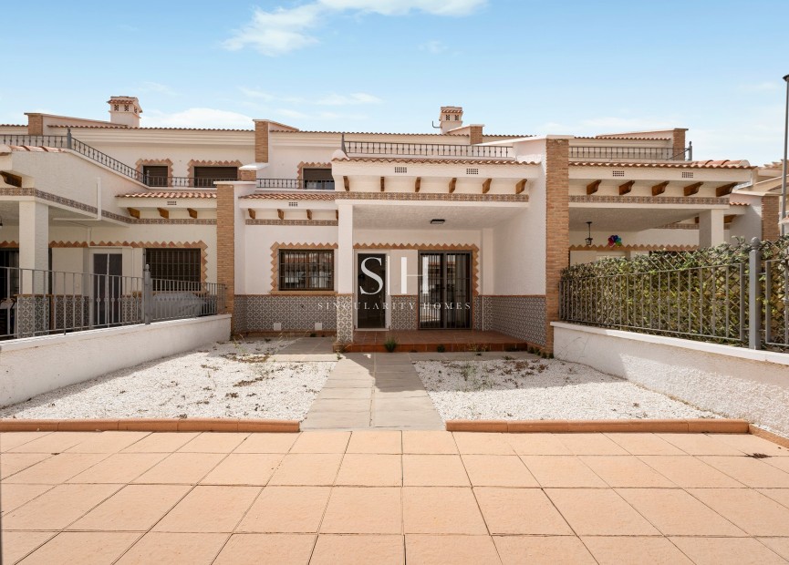 Resale - House - San Miguel de Salinas - Inland
